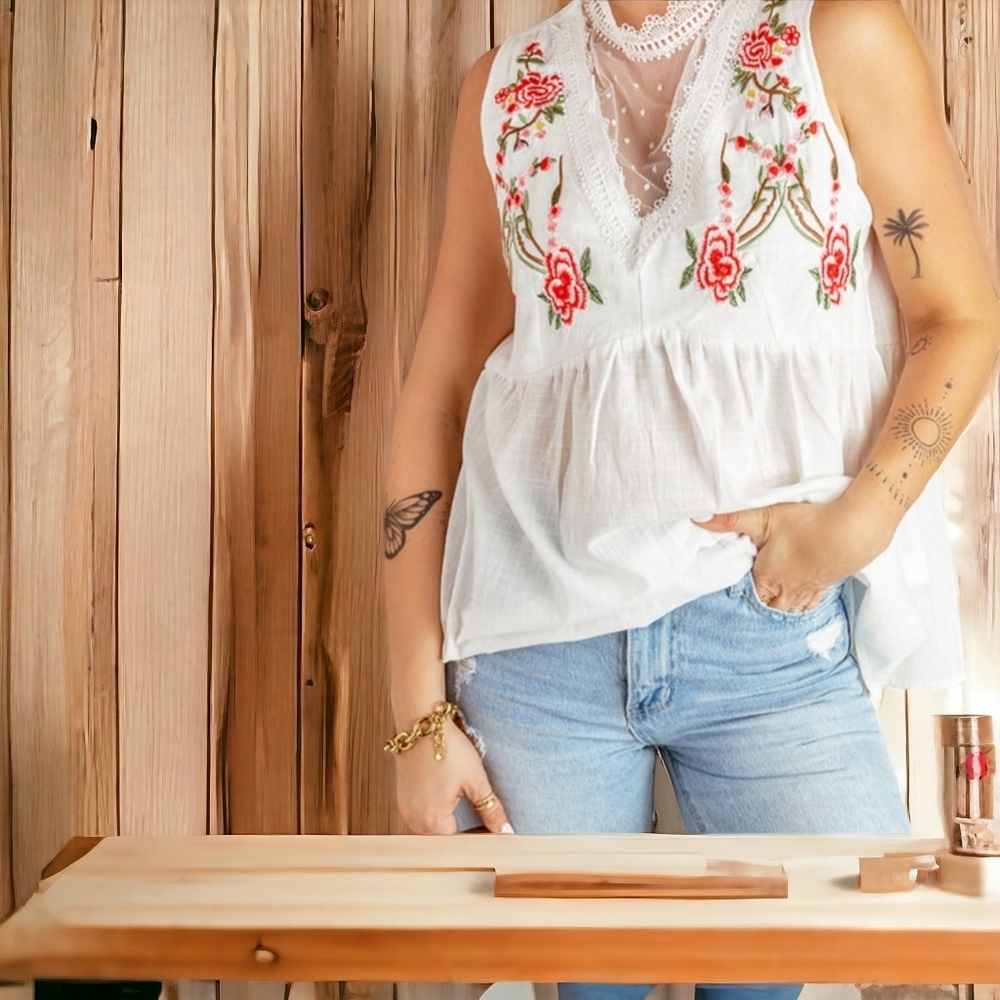 New! Embroidery chiffon  sleevesles blouse